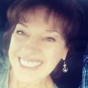 Meet your Posher, Cindy